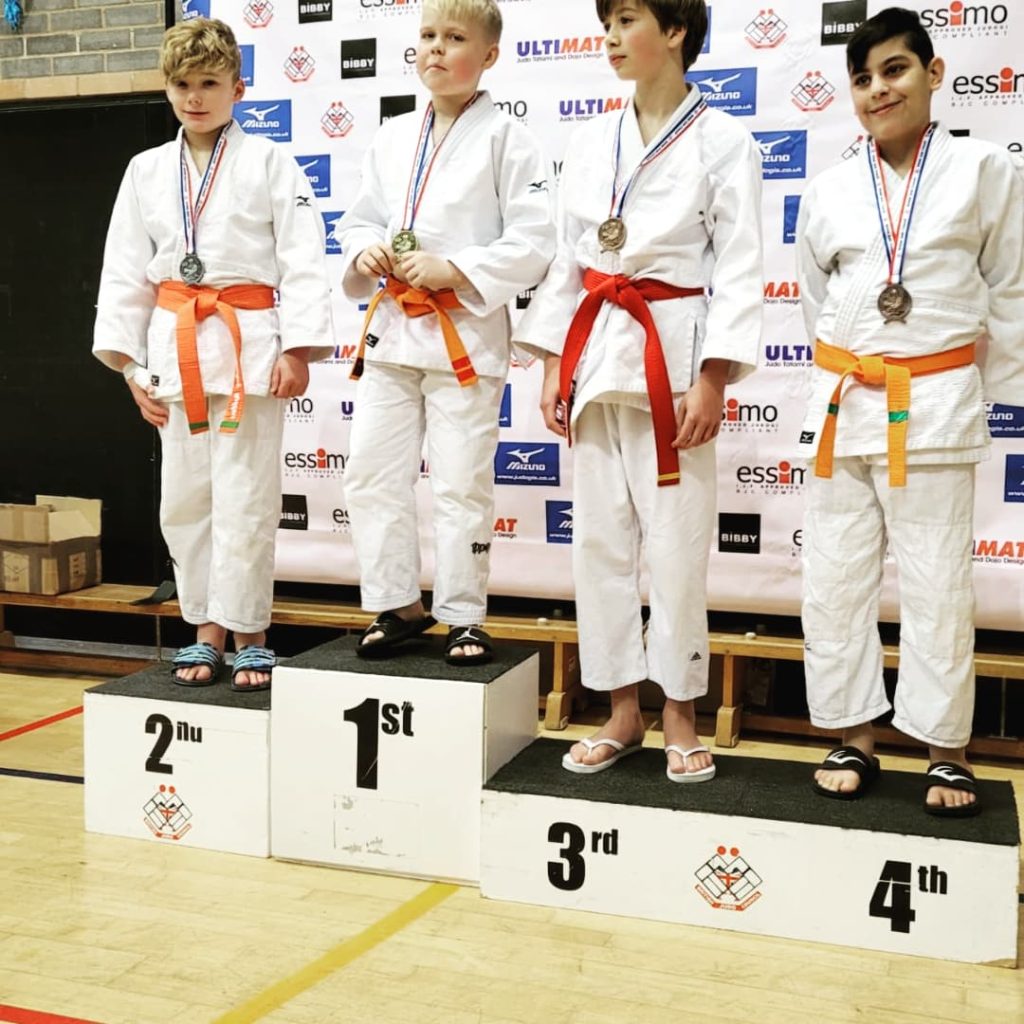 boys podium